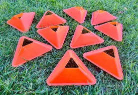 Unicorn Co Premium Football Soccer Agility Plyometric Training Triangle Plate Cones 20pcs